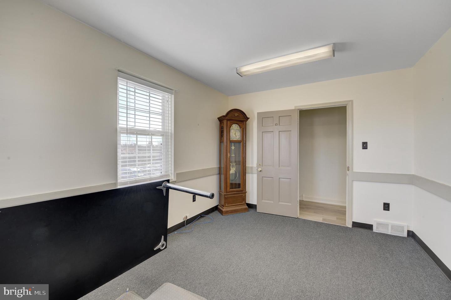 136 W Lancaster Ave