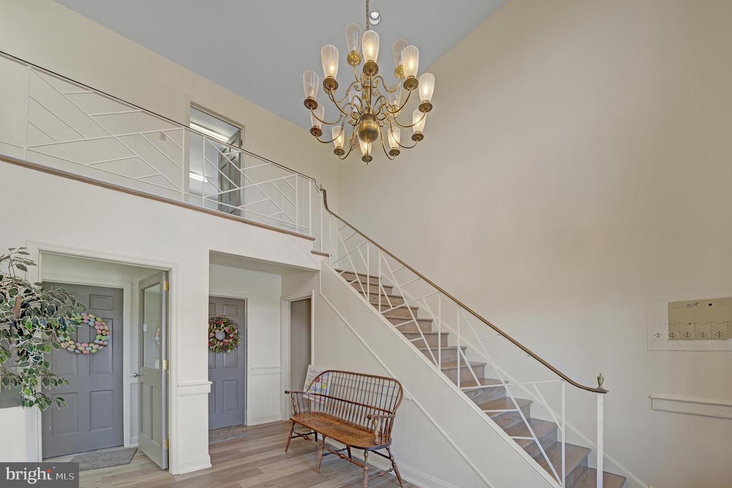 136 W Lancaster Ave