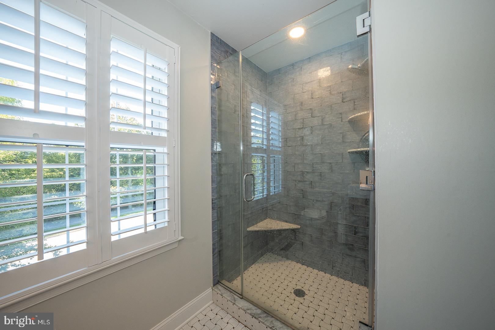 1764 Valley Greene Rd