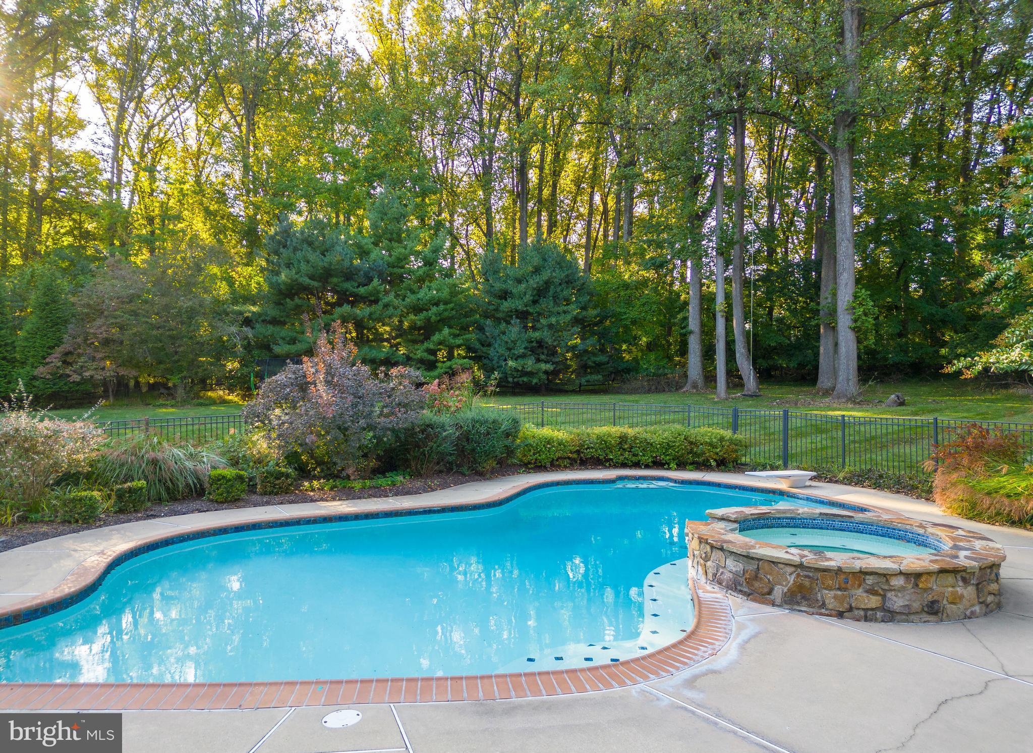 400 Dutton Mill Rd