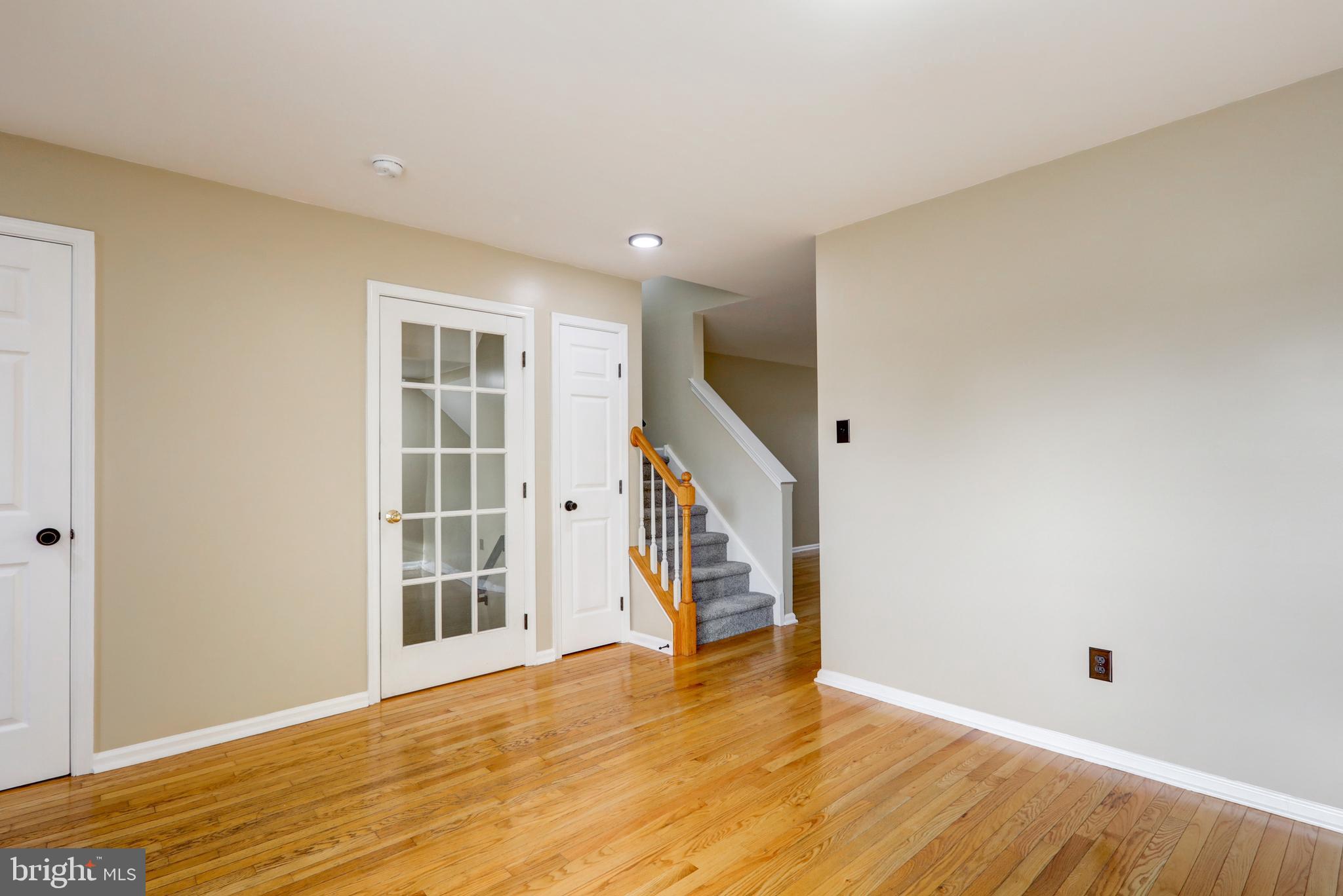 126 Huntingdon Ct #1804