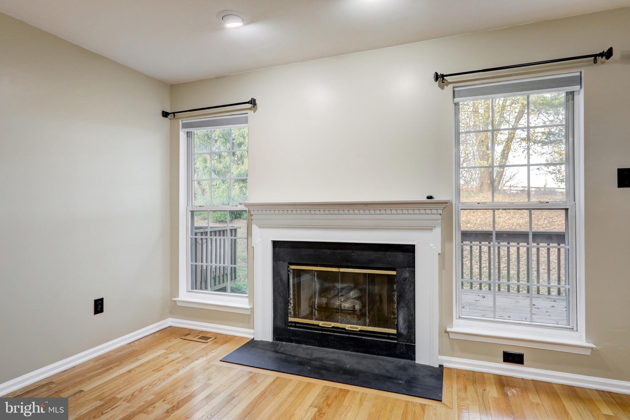 126 Huntingdon Ct #1804