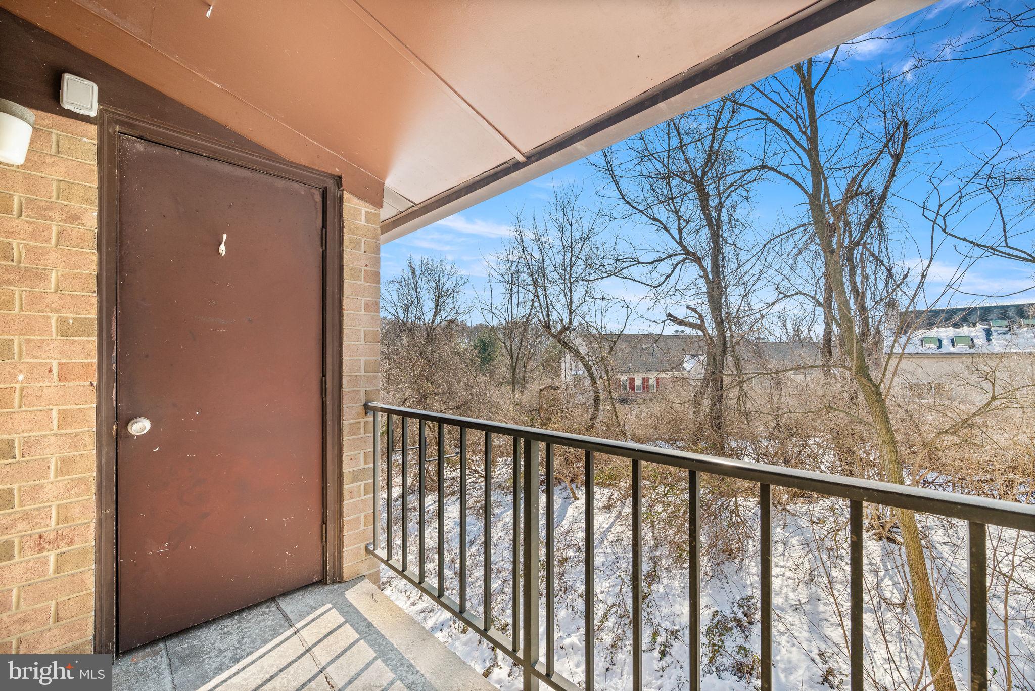 1423 Valley Dr