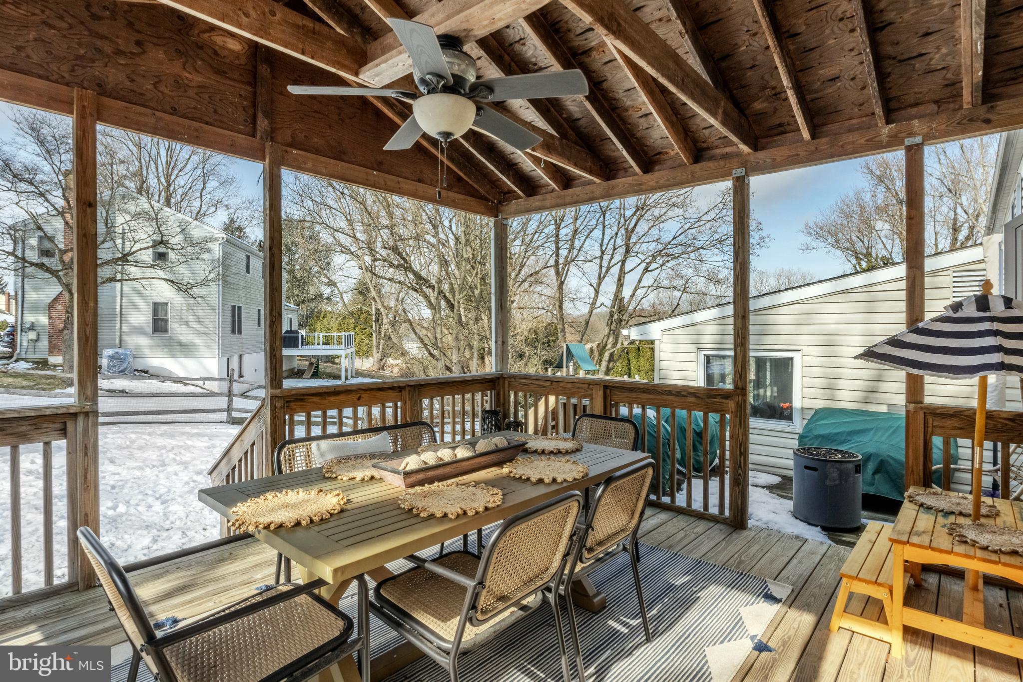 916 Baylowell Dr