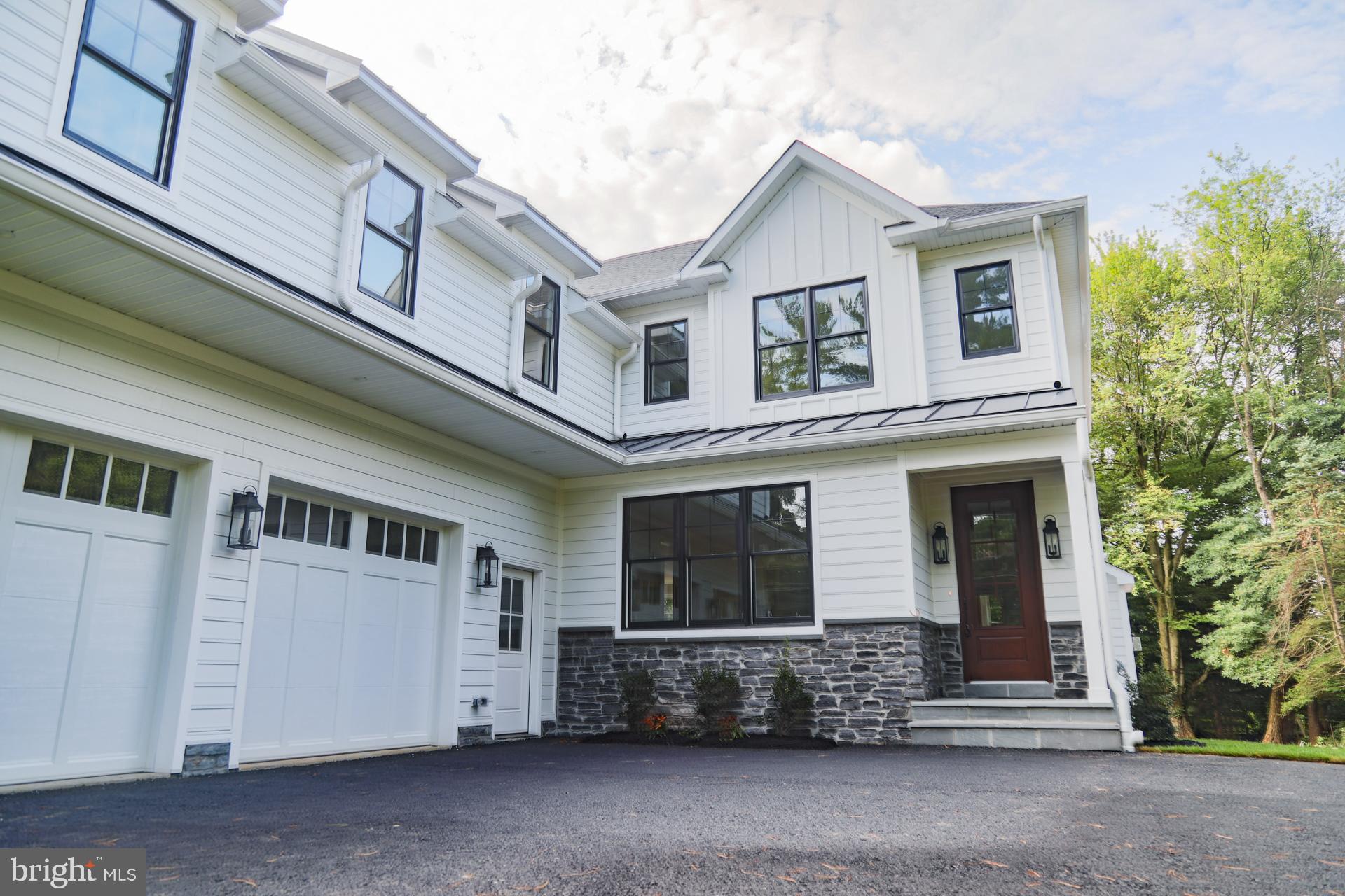 544 Red Fox Ln