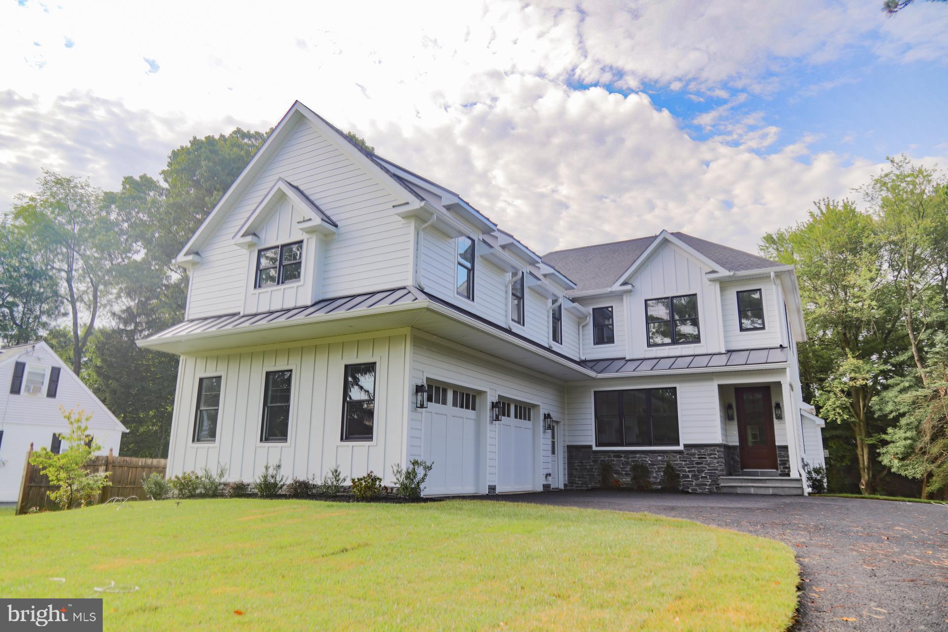 544 Red Fox Ln