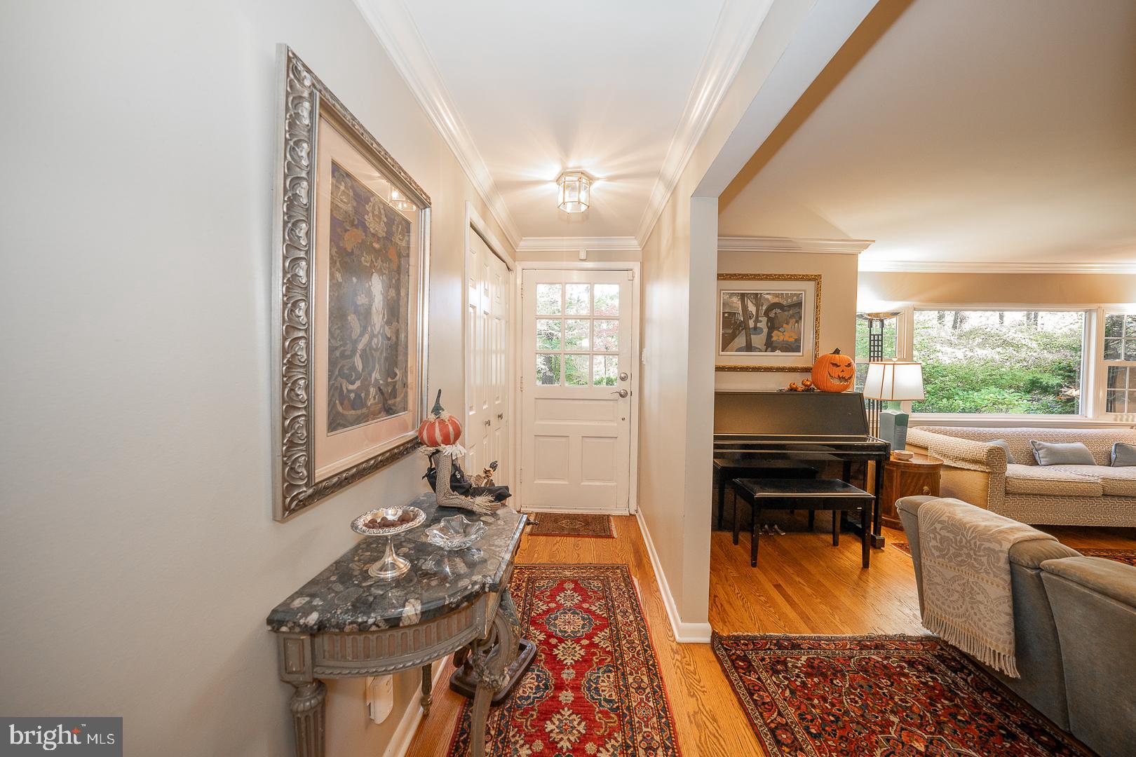 36 Laurel Cir