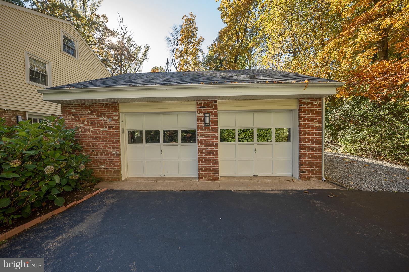 36 Laurel Cir
