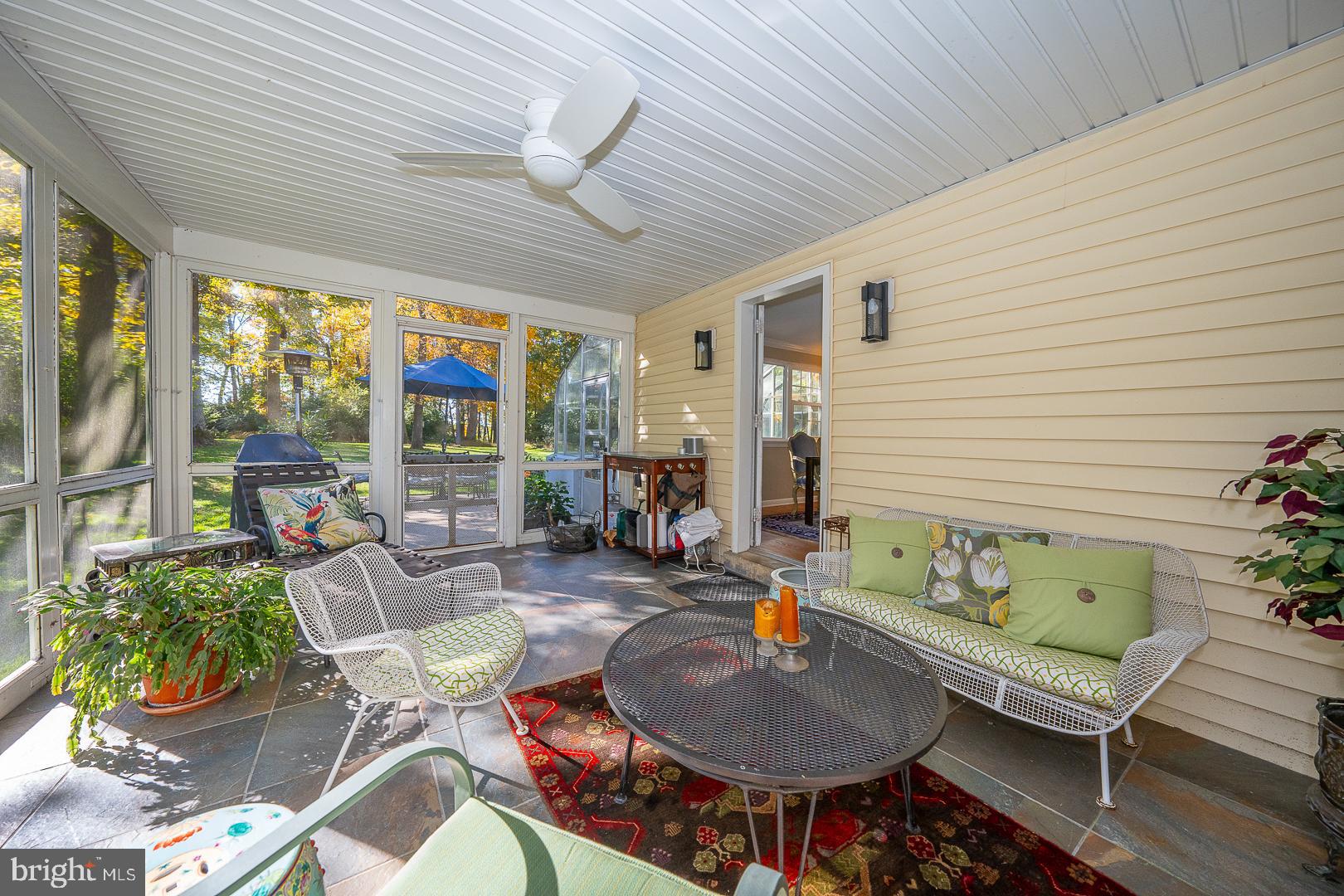 36 Laurel Cir