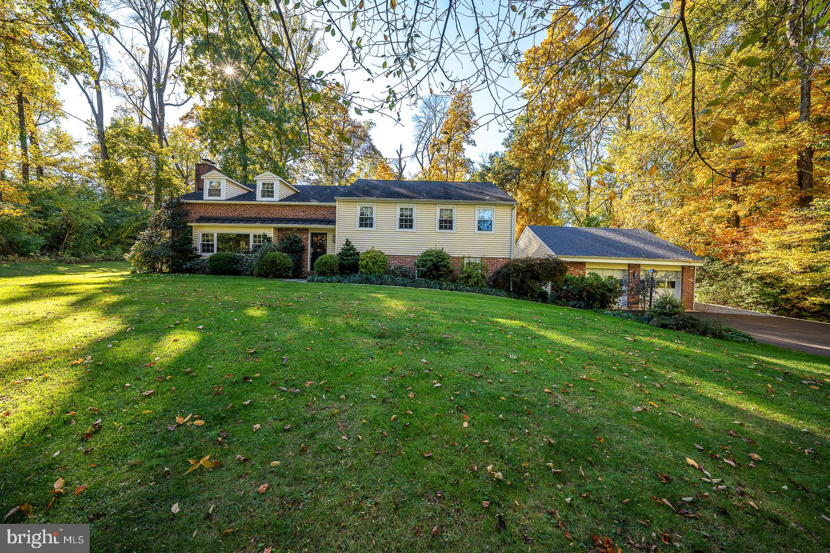 36 Laurel Cir
