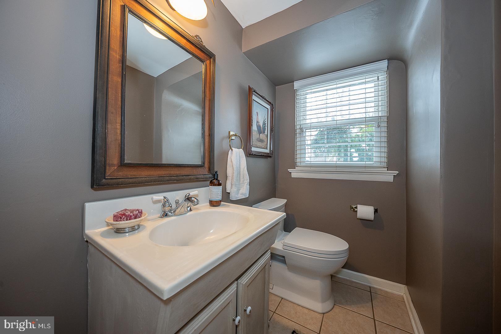 36 Laurel Cir
