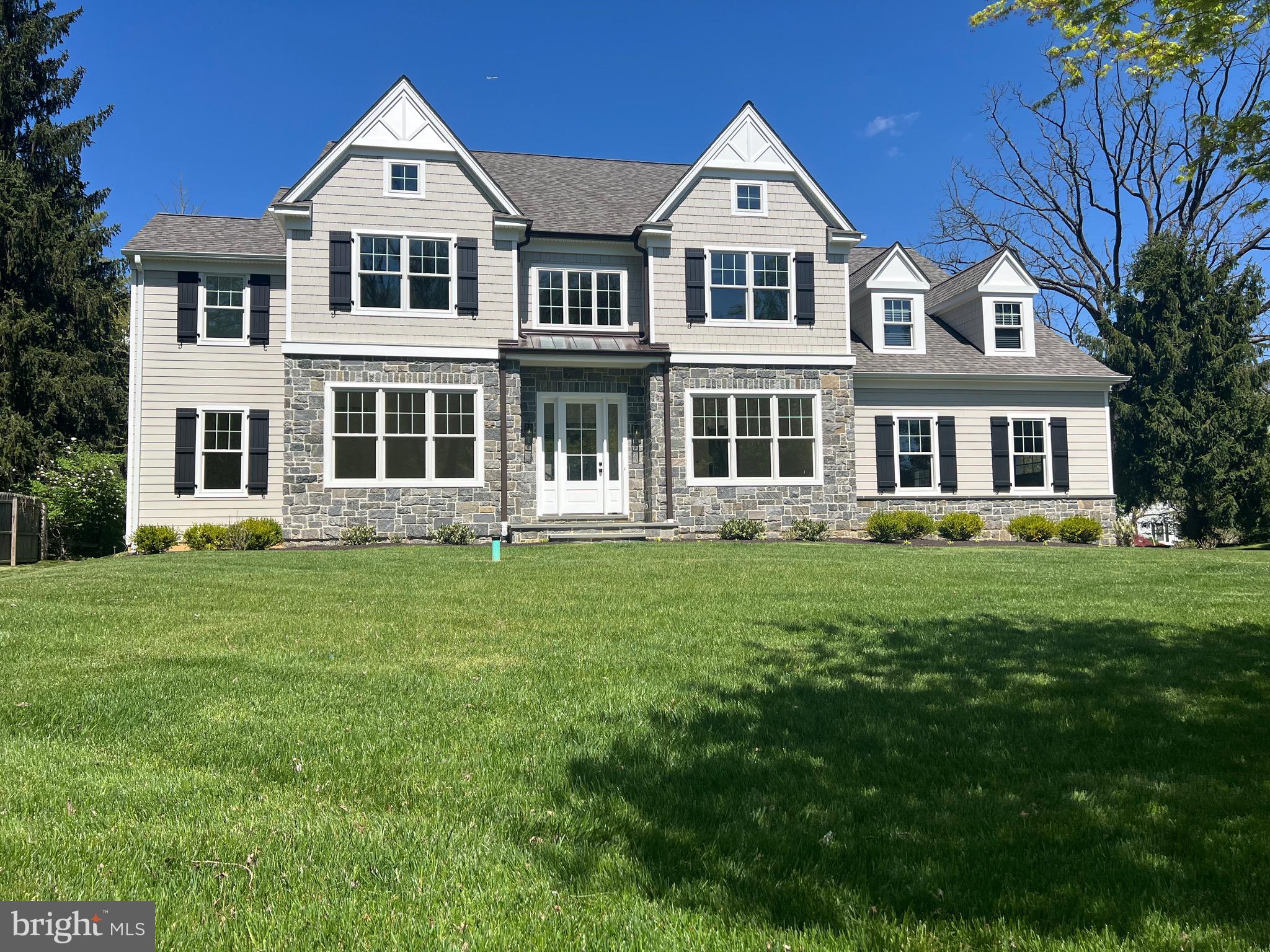 249 Dogwood Ln
