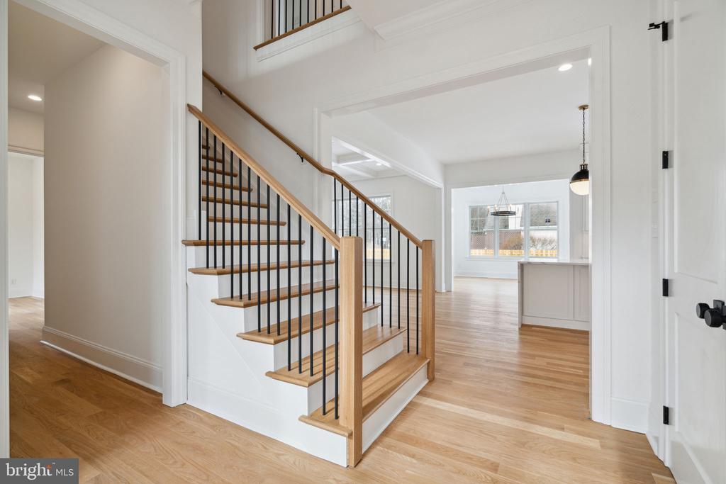 249 Dogwood Ln