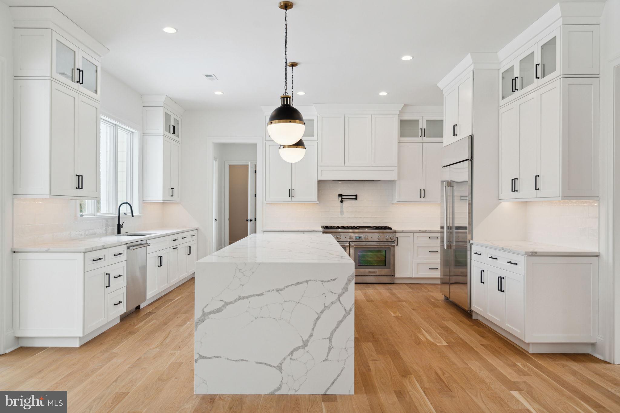 249 Dogwood Ln