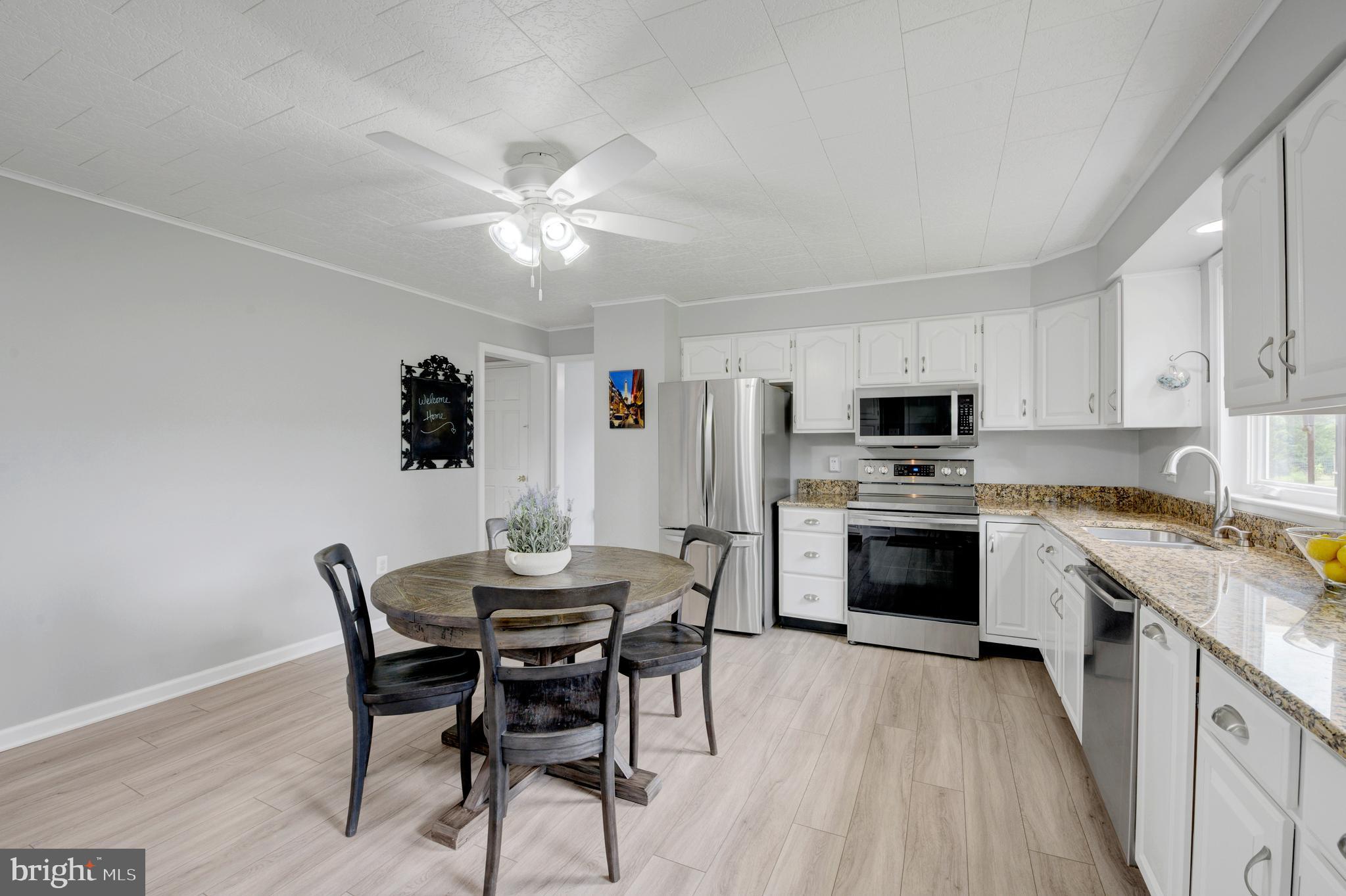 1115 Laurel Rd