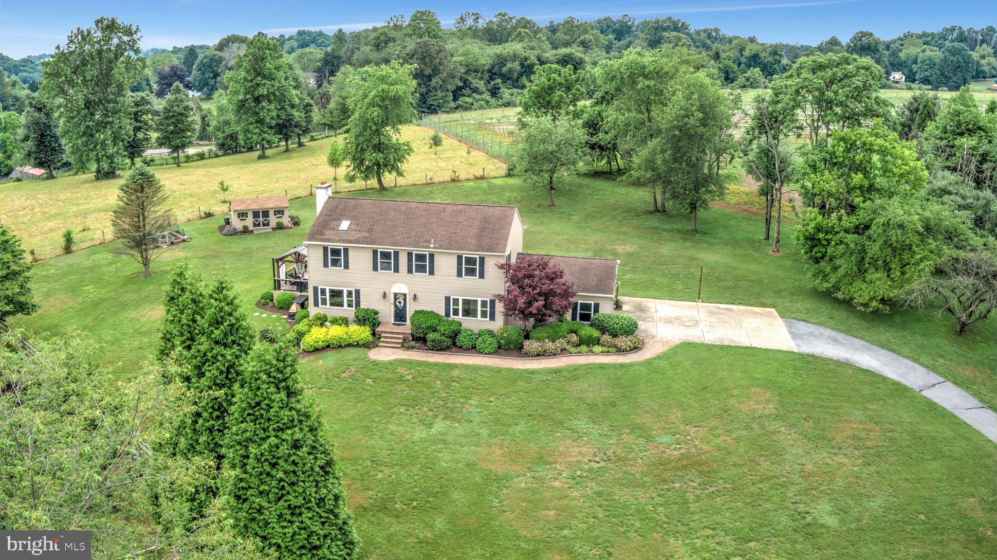1115 Laurel Rd