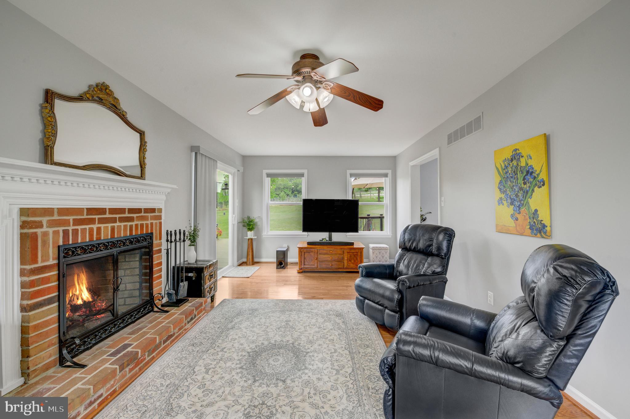 1115 Laurel Rd