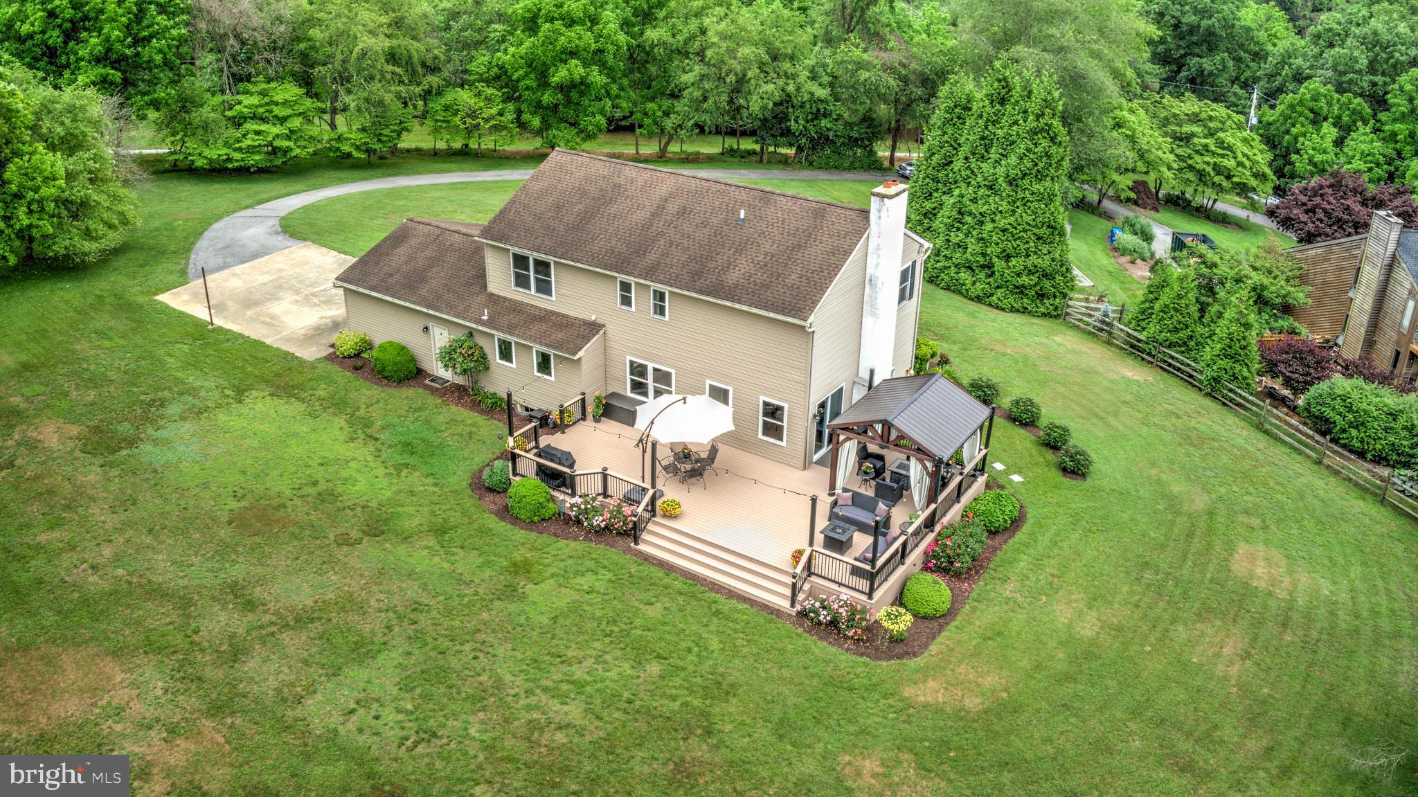 1115 Laurel Rd