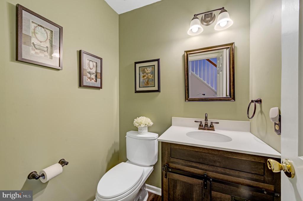405 Wm Salesbury Dr