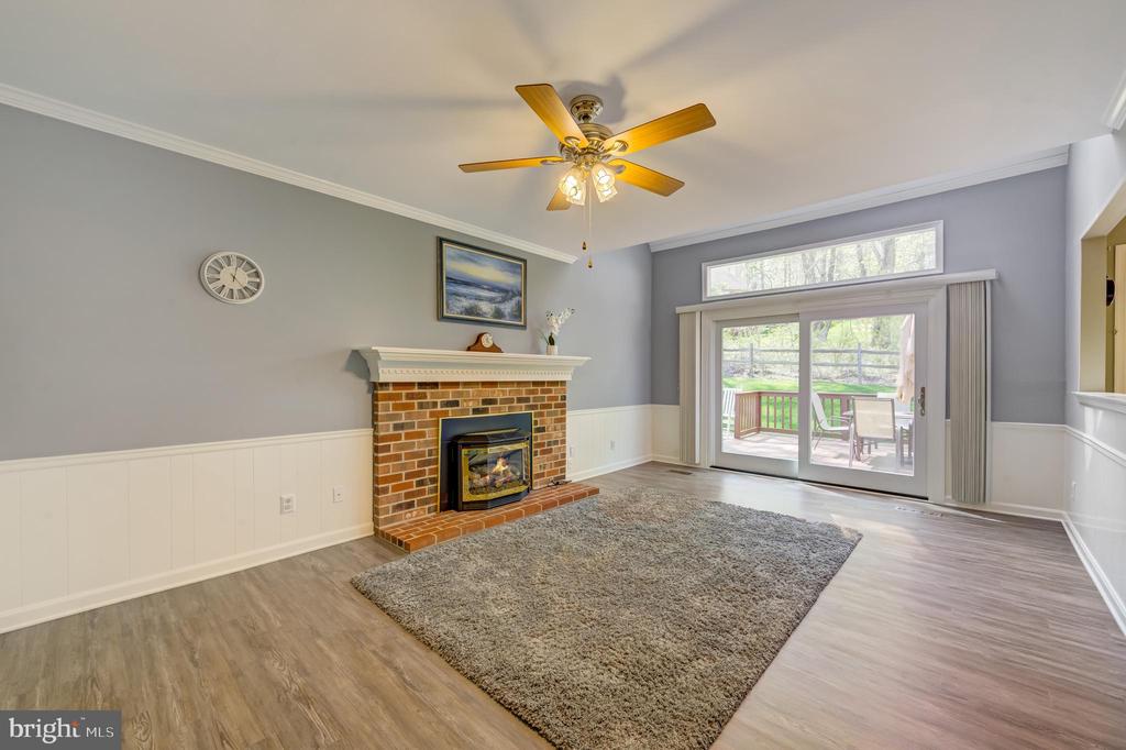 405 Wm Salesbury Dr