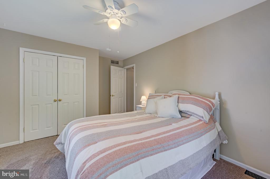 405 Wm Salesbury Dr