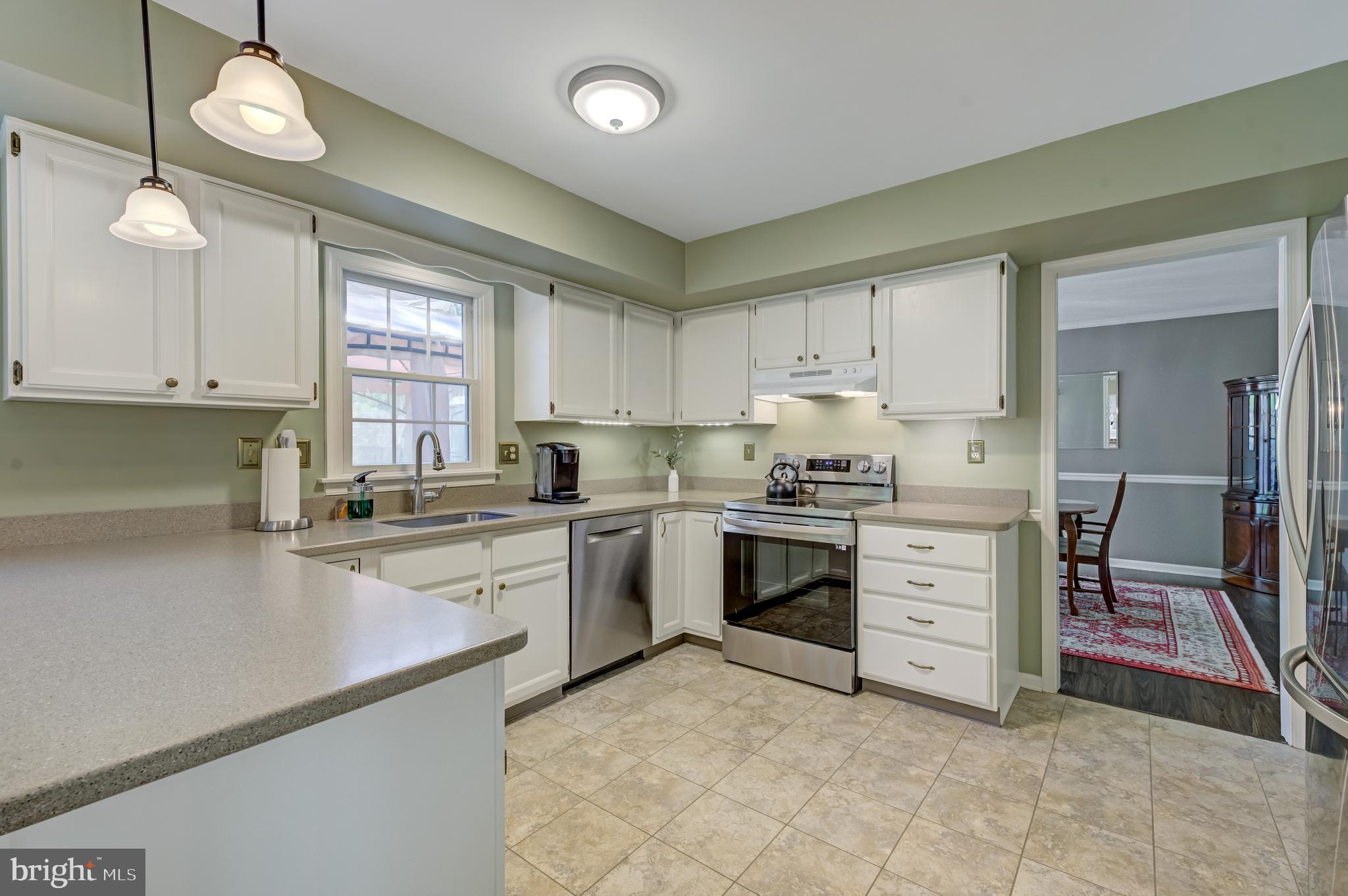405 Wm Salesbury Dr