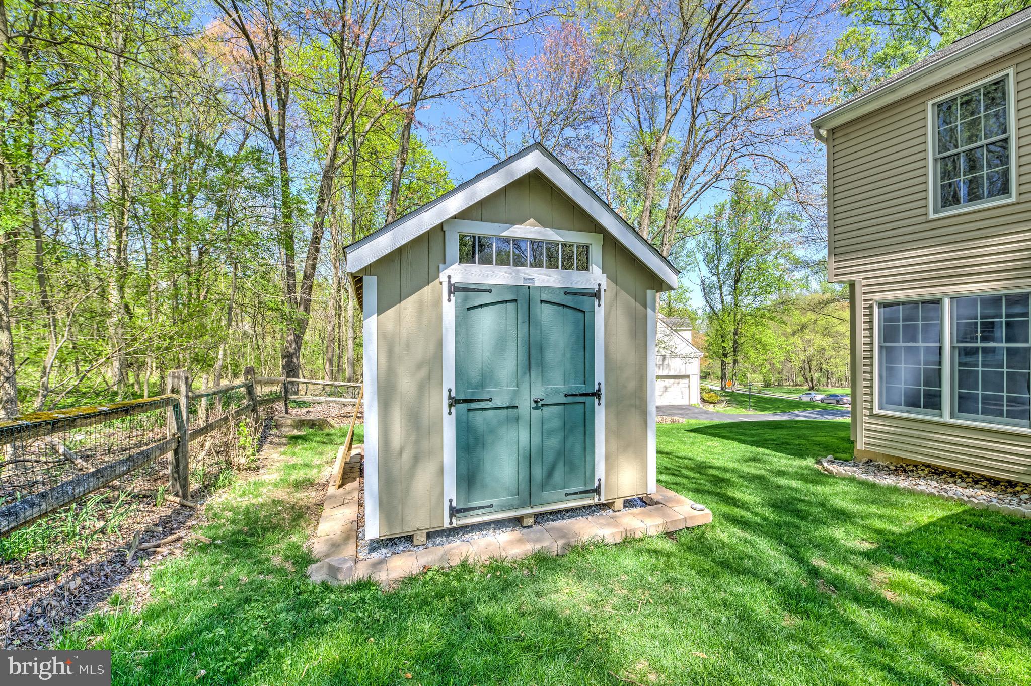 405 Wm Salesbury Dr