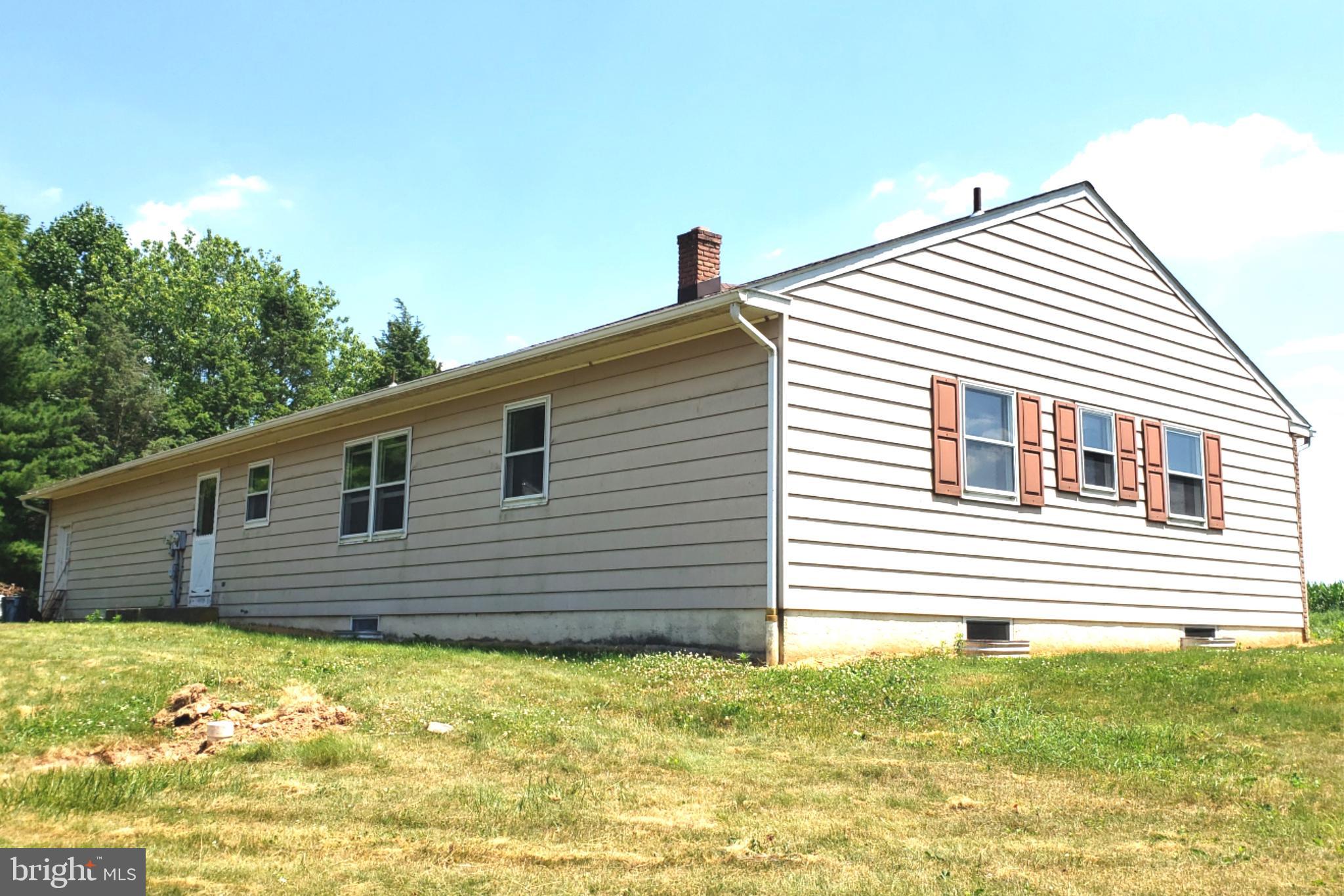 395 JACKSON SCHOOL RD