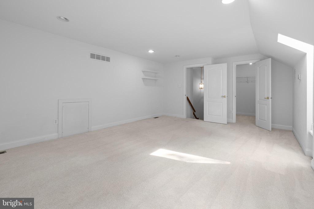 191 DAYLESFORD BLVD