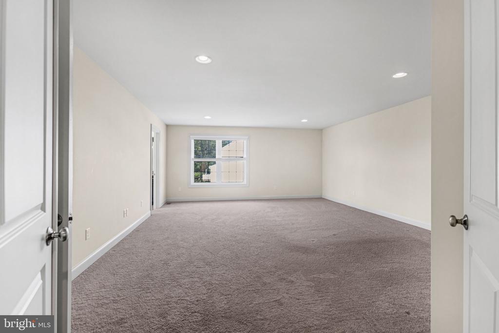 193 MILL HOUSE DRIVE