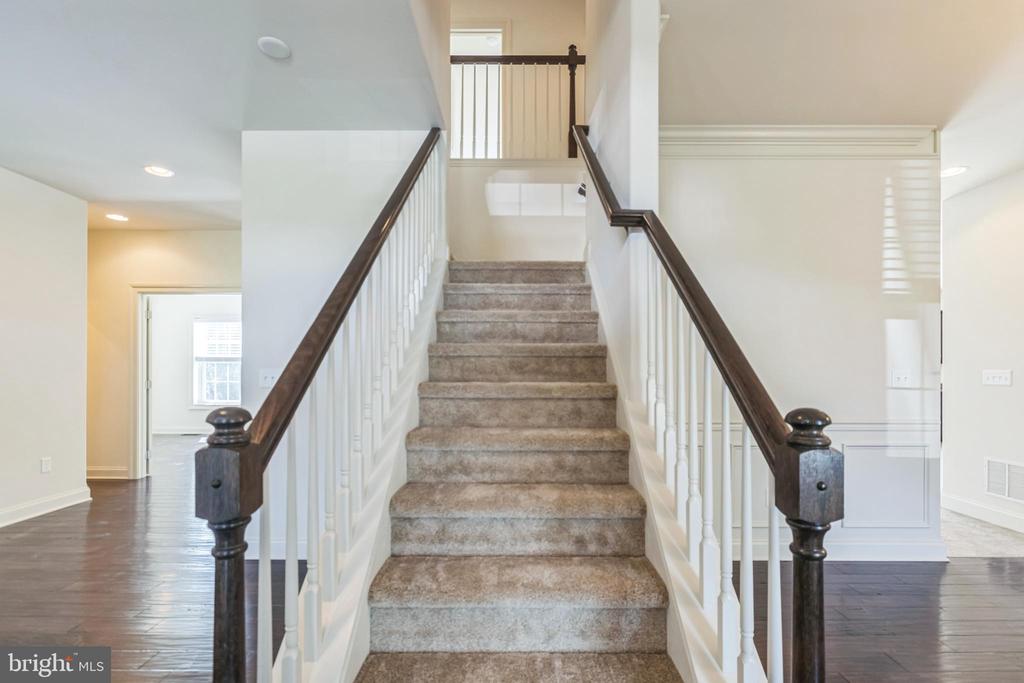 193 MILL HOUSE DRIVE