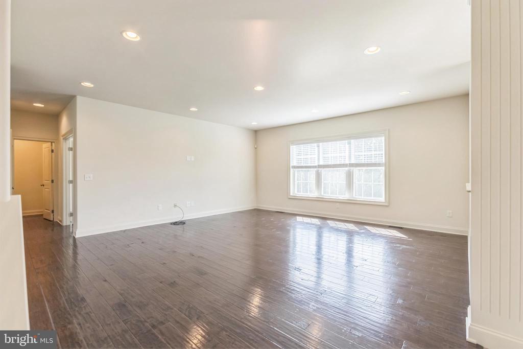 193 MILL HOUSE DRIVE