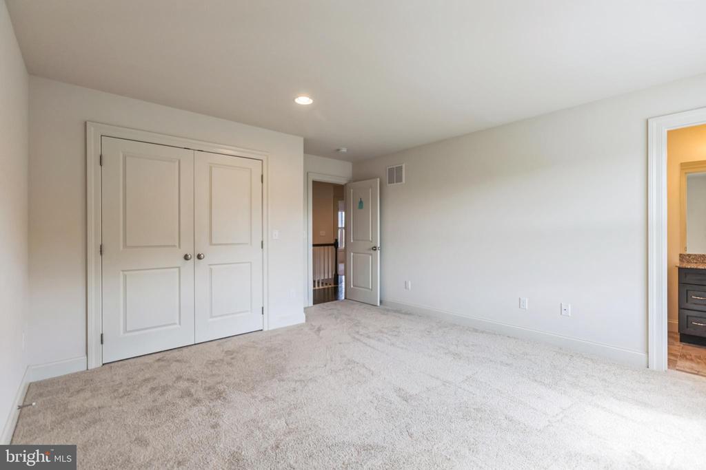 193 MILL HOUSE DRIVE