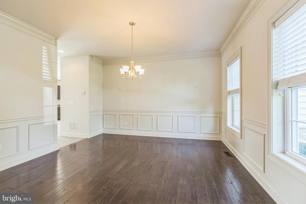 193 MILL HOUSE DRIVE