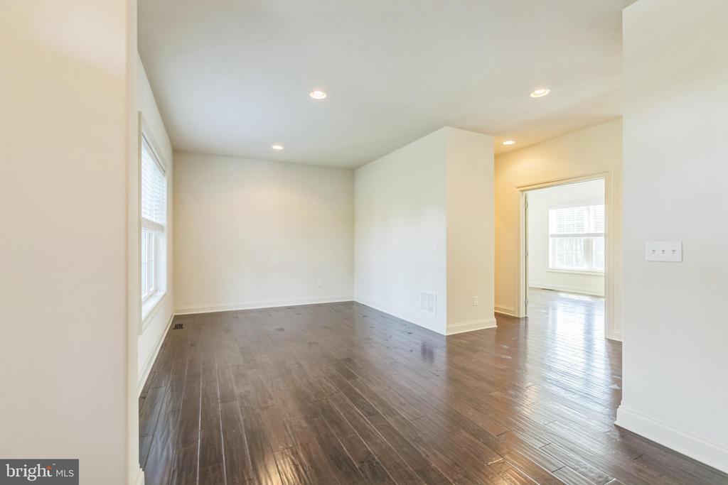 193 MILL HOUSE DRIVE