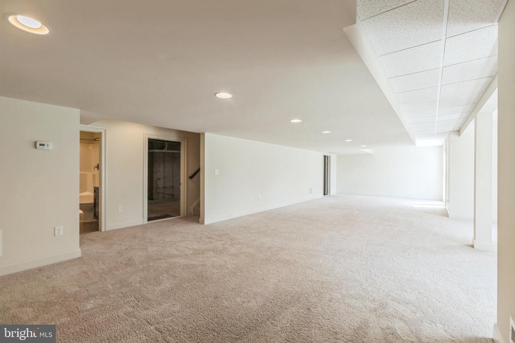 193 MILL HOUSE DRIVE