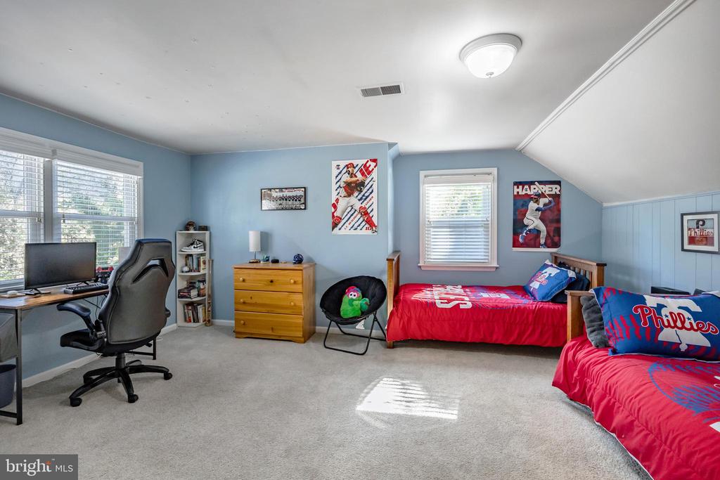 323 Darby Paoli Rd