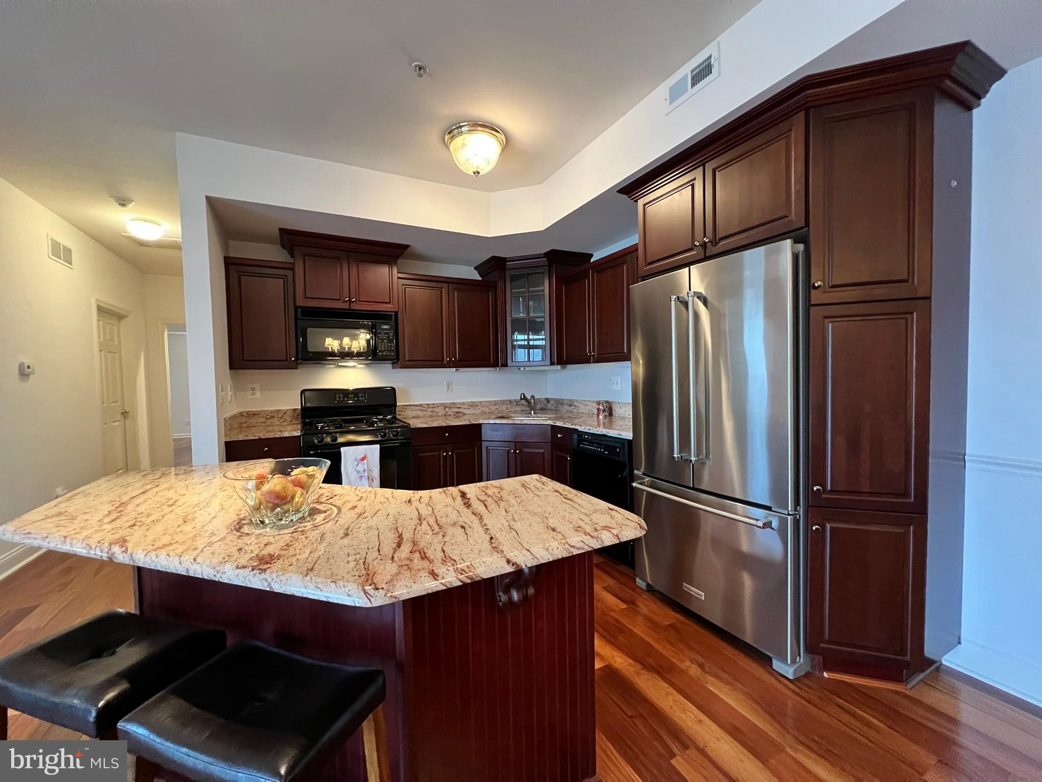 415 Megan Ct #G