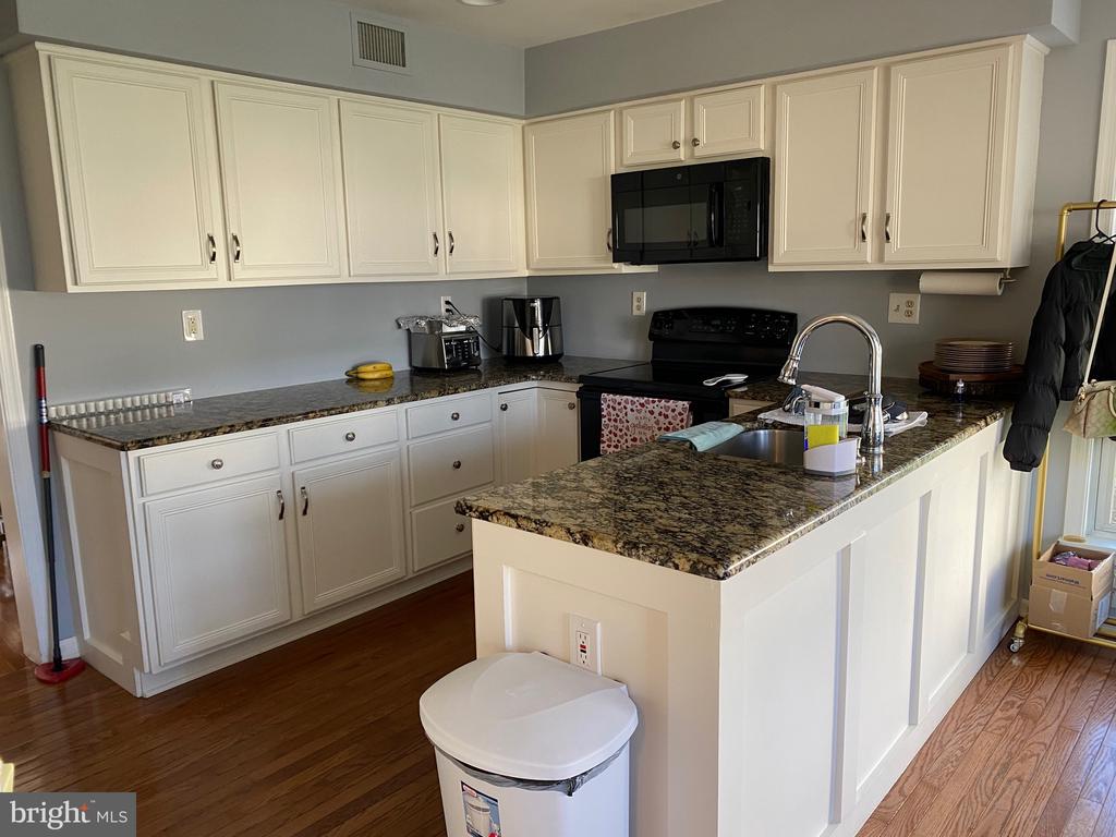 642 METRO COURT Unit: 58