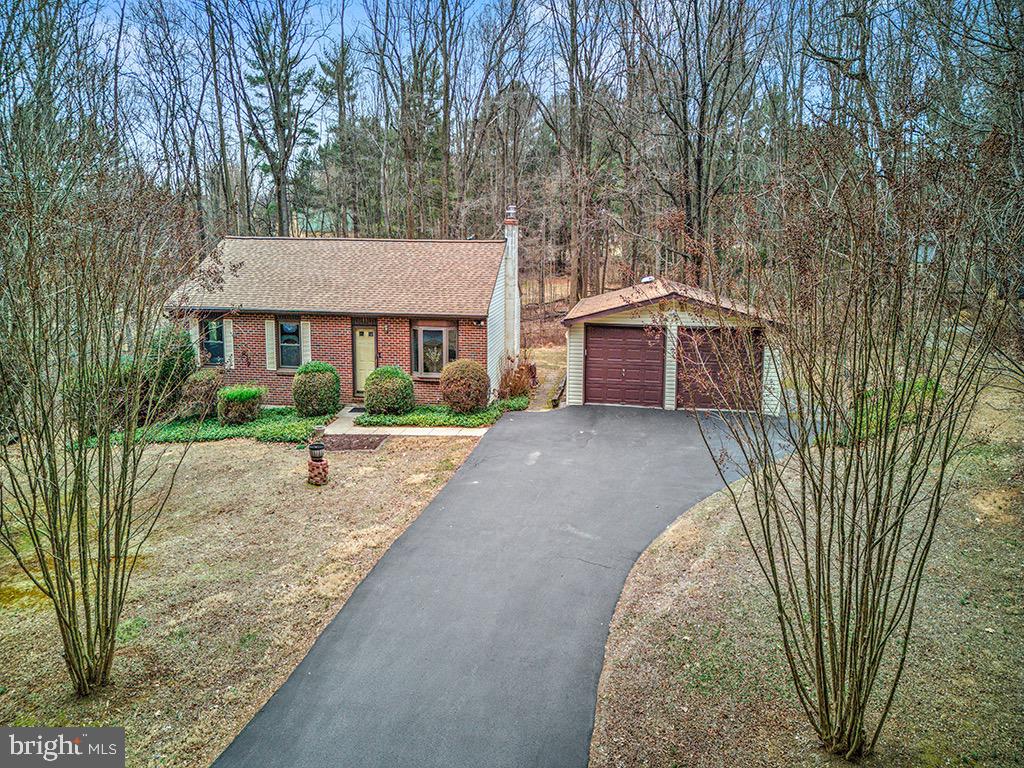 16 Beck Rd