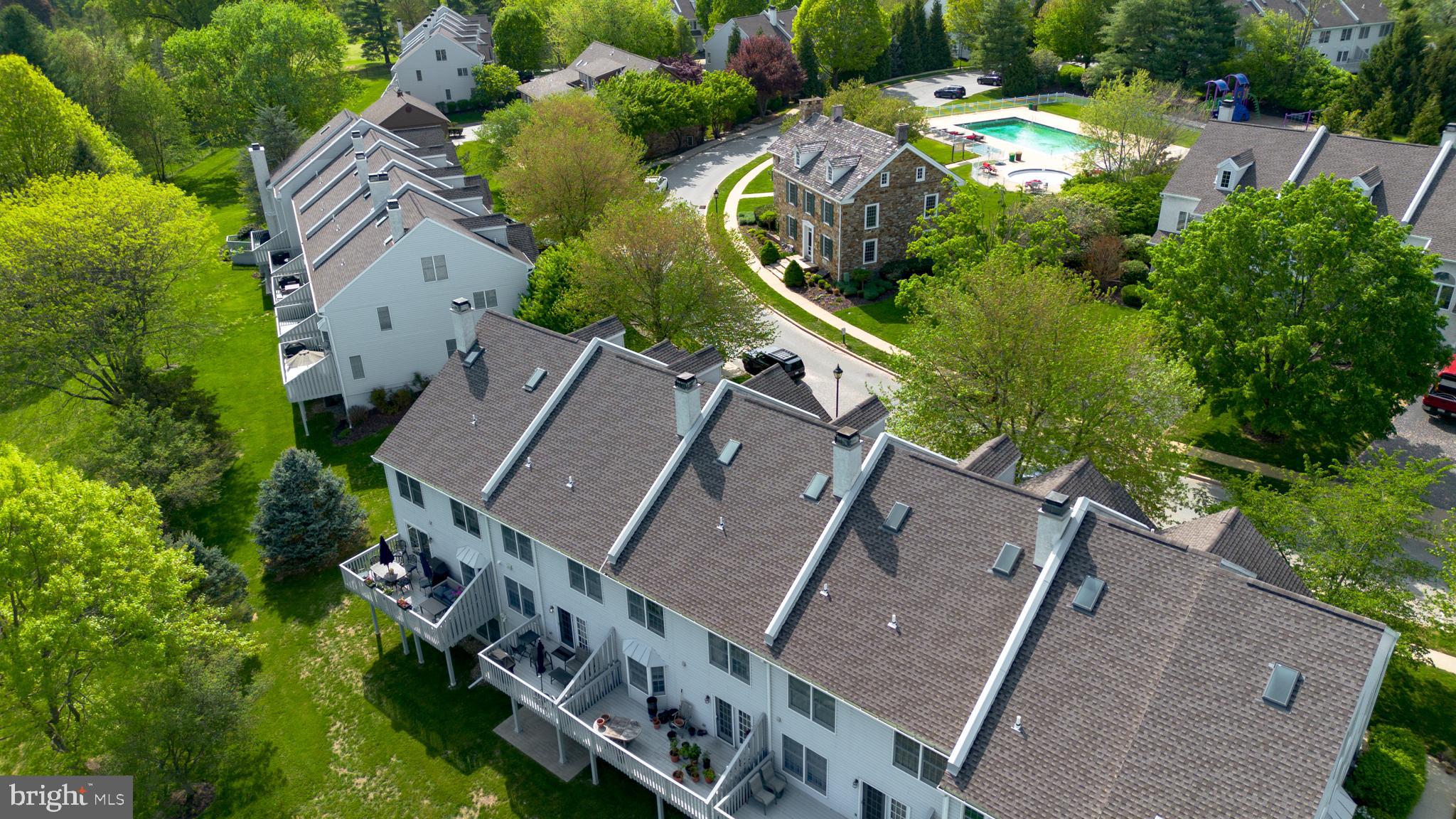 572 W Saxony Dr #572