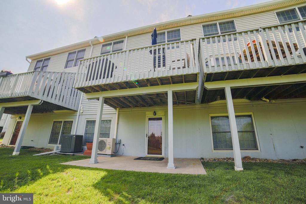 572 W Saxony Dr #572