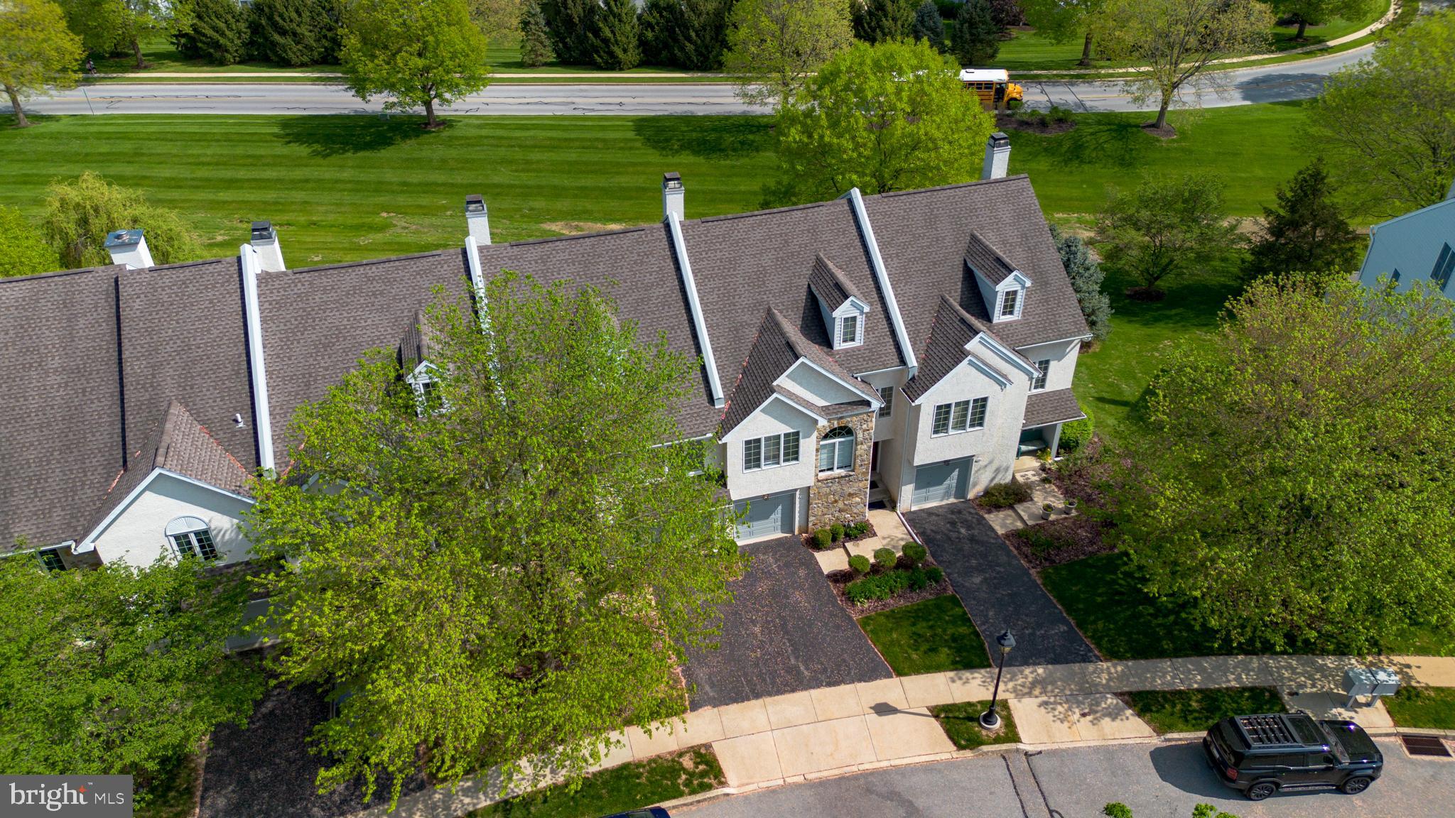 572 W Saxony Dr #572