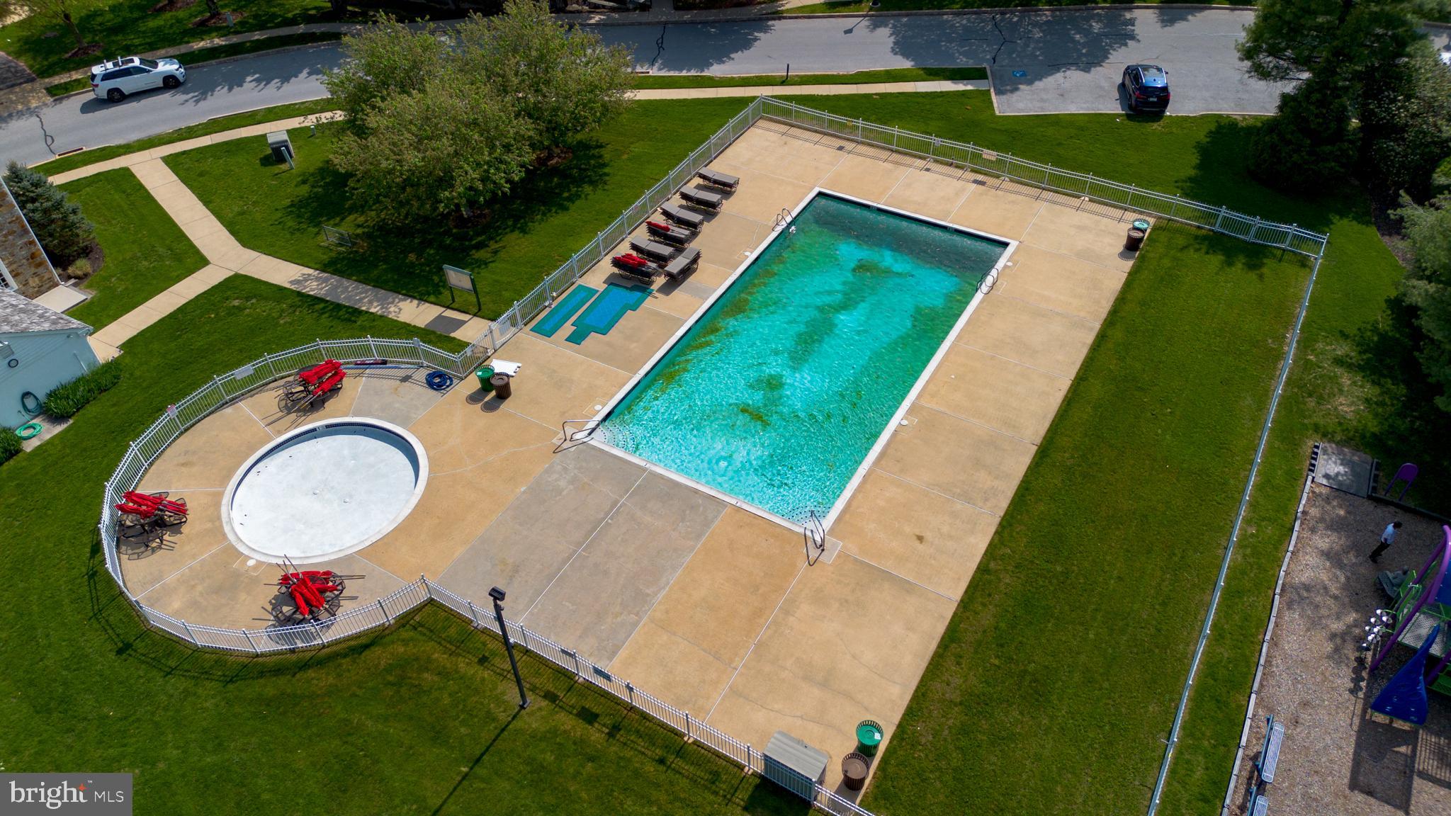 572 W Saxony Dr #572