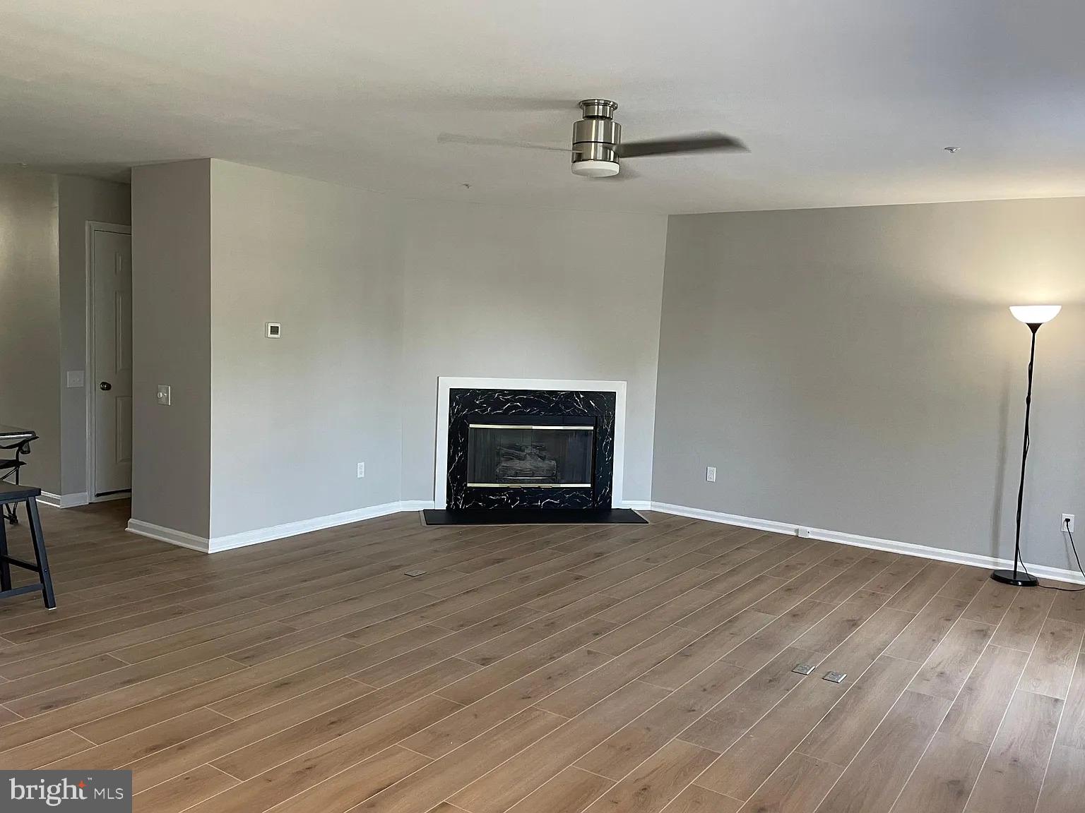 572 W Saxony Dr #572