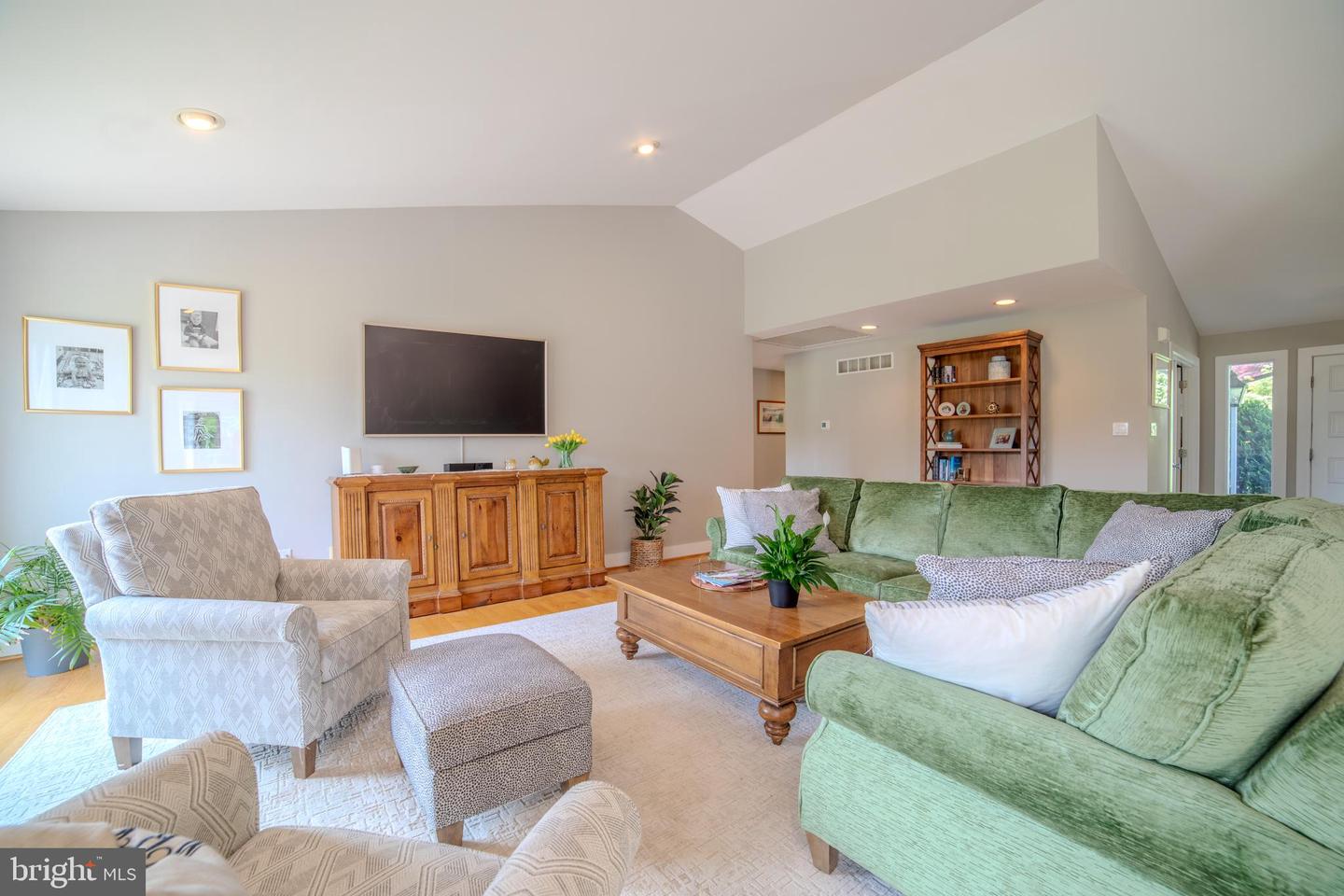 105 Mill Top Dr