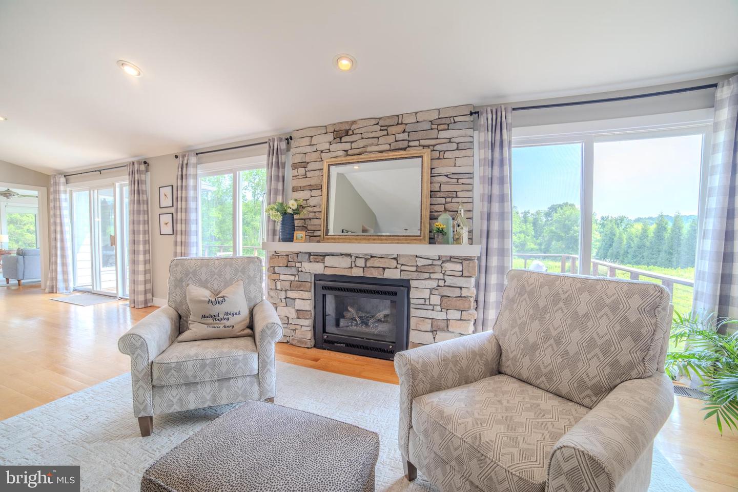105 Mill Top Dr