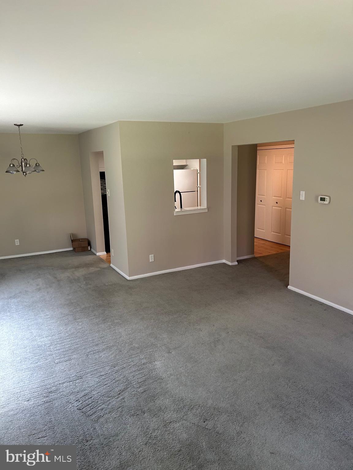 435 DRUMMERS LN #435