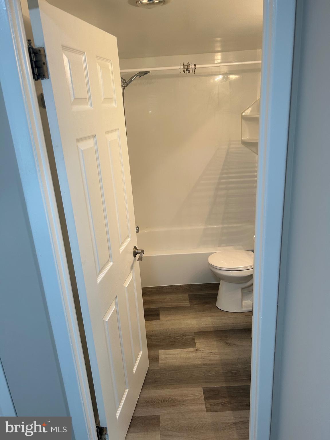 435 DRUMMERS LN #435