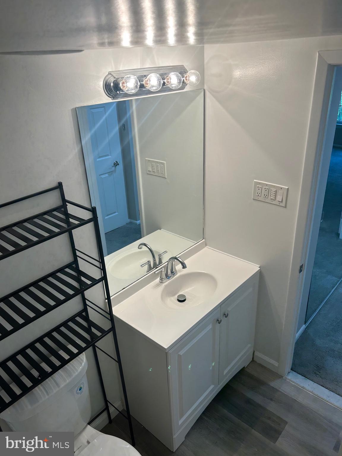 435 DRUMMERS LN #435